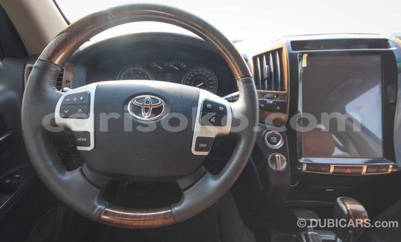 Buy Import Toyota Land Cruiser Brown Car in Import - Dubai in Rwanda Buy Import Toyota Land Cruiser Brown Car in Import - Dubai in Rwanda