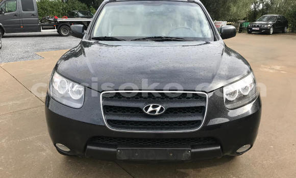 Acheter Occasion Voiture Hyundai Santa Fe Beige à Kigali, Rwanda Acheter Occasion Voiture Hyundai Santa Fe Beige à Kigali, Rwanda