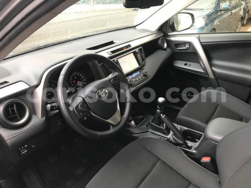 Big with watermark toyota rav4 rwanda kigali 10426