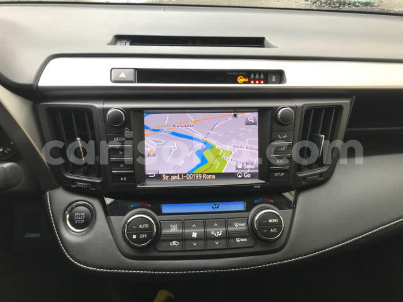 Big with watermark toyota rav4 rwanda kigali 10426