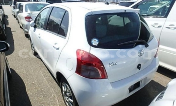 Sayi Na hannu Toyota Vitz Blanc Mota in Kigali a Rwanda Sayi Na hannu Toyota Vitz Blanc Mota in Kigali a Rwanda