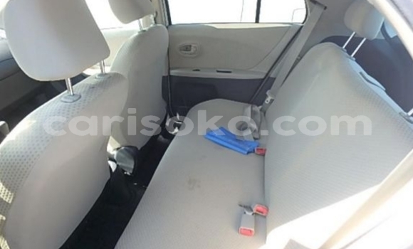 Sayi Na hannu Toyota Vitz Blanc Mota in Kigali a Rwanda Sayi Na hannu Toyota Vitz Blanc Mota in Kigali a Rwanda