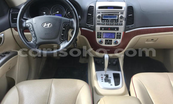Sayi Imported Hyundai Santa Fe Bleu Mota in Kigali a Rwanda Sayi Imported Hyundai Santa Fe Bleu Mota in Kigali a Rwanda
