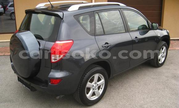 Sayi Na hannu Toyota RAV4 Gris Mota in Kigali a Rwanda Sayi Na hannu Toyota RAV4 Gris Mota in Kigali a Rwanda