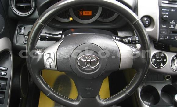 Sayi Na hannu Toyota RAV4 Gris Mota in Kigali a Rwanda Sayi Na hannu Toyota RAV4 Gris Mota in Kigali a Rwanda
