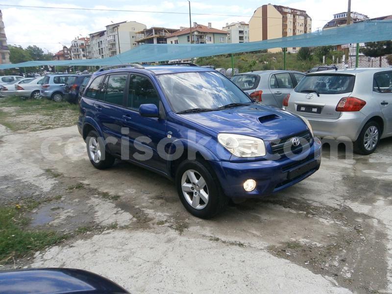Big with watermark toyota rav4 rwanda kigali 10537