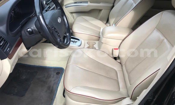 Buy Used Hyundai Santa Fe Black Car in Kigali in Rwanda Buy Used Hyundai Santa Fe Black Car in Kigali in Rwanda