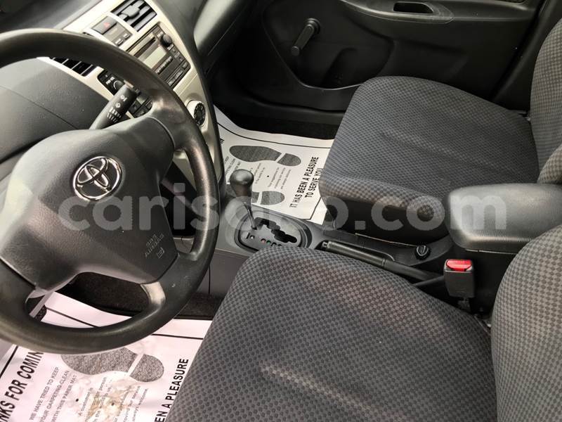 Big with watermark toyota yaris verso rwanda kigali 10543