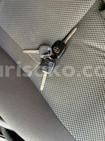 Big with watermark toyota rav4 rwanda kigali 10551