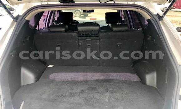 Buy Used Hyundai Santa Fe White Car in Kigali in Rwanda Buy Used Hyundai Santa Fe White Car in Kigali in Rwanda