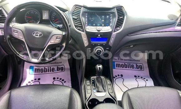 Buy Used Hyundai Santa Fe White Car in Kigali in Rwanda Buy Used Hyundai Santa Fe White Car in Kigali in Rwanda