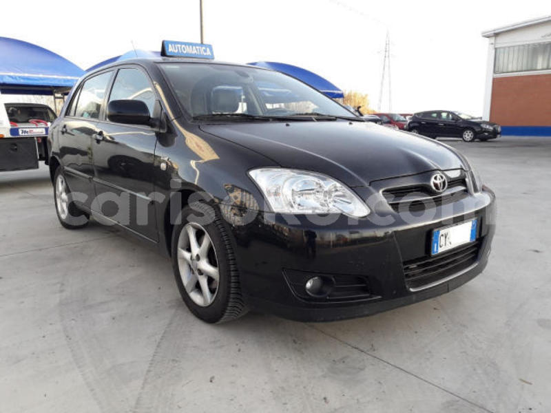 Big with watermark toyota corolla rwanda kigali 10576