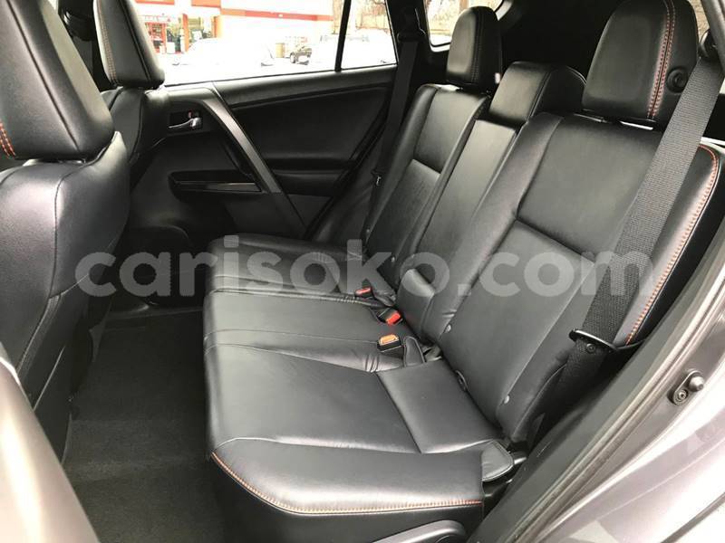 Big with watermark toyota rav4 rwanda kigali 10577