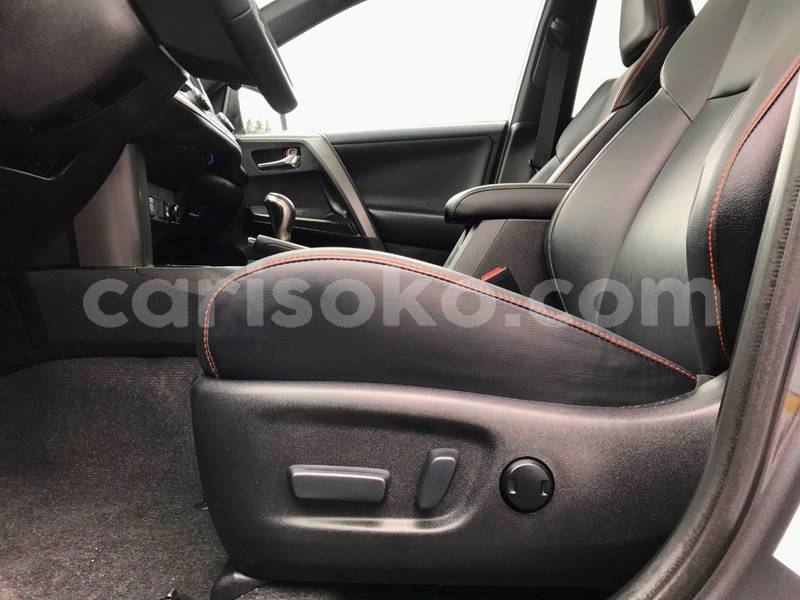 Big with watermark toyota rav4 rwanda kigali 10577
