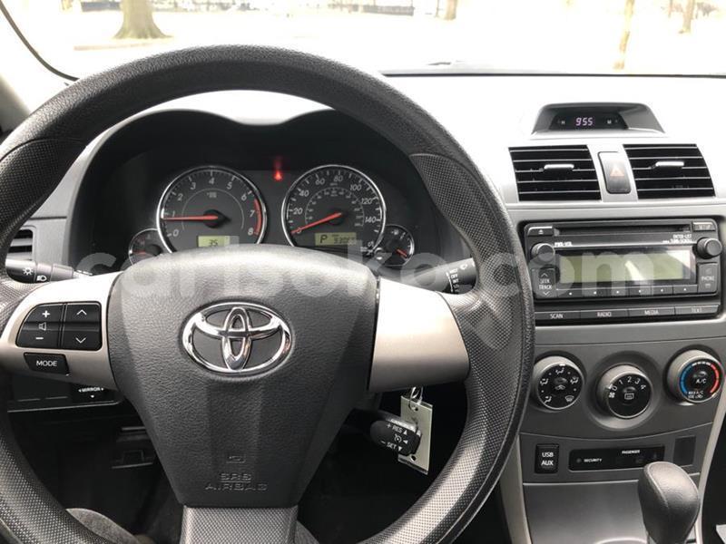 Big with watermark toyota corolla rwanda kigali 10578