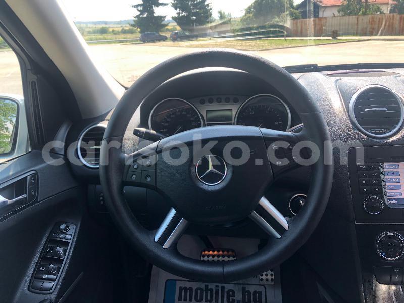 Big with watermark mercedes benz ml%e2%80%93class rwanda kigali 10590