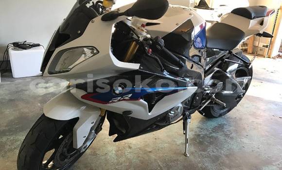 Sayi Na hannu BMW S 1000 Bleu Motsi in Kigali a Rwanda