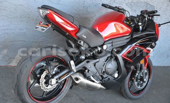 Acheter Occasion Moto Kawasaki Ninja Rouge à Kibeho, Rwanda Acheter Occasion Moto Kawasaki Ninja Rouge à Kibeho, Rwanda