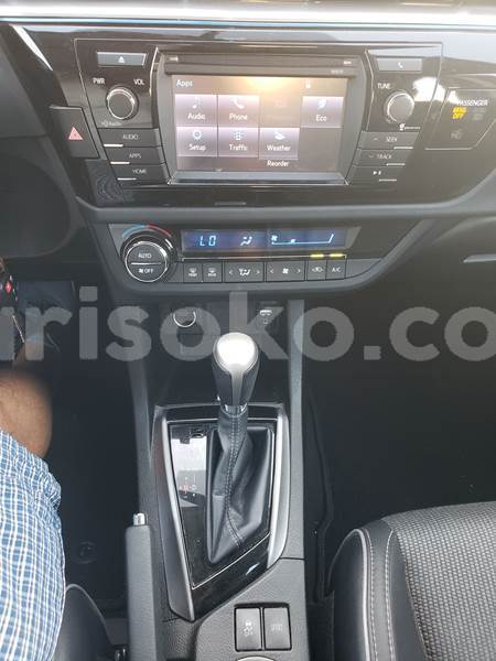 Big with watermark toyota corolla rwanda kigali 10625