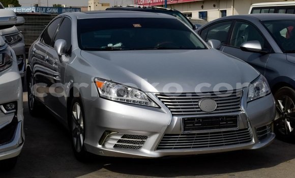 Acheter Import Voiture Lexus ES Autre à Import - Dubai, Rwanda Acheter Import Voiture Lexus ES Autre à Import - Dubai, Rwanda