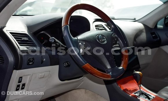 Acheter Import Voiture Lexus ES Autre à Import - Dubai, Rwanda Acheter Import Voiture Lexus ES Autre à Import - Dubai, Rwanda