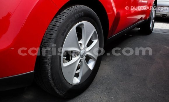 Acheter Import Voiture Kia Soul Rouge à Import - Dubai, Rwanda Acheter Import Voiture Kia Soul Rouge à Import - Dubai, Rwanda