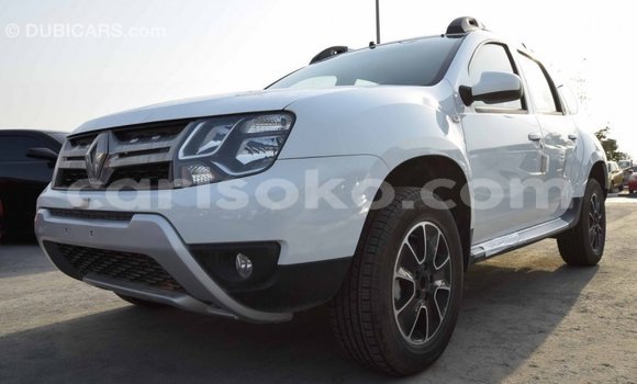 Acheter Import Voiture Renault Duster Blanc à Import - Dubai, Rwanda Acheter Import Voiture Renault Duster Blanc à Import - Dubai, Rwanda