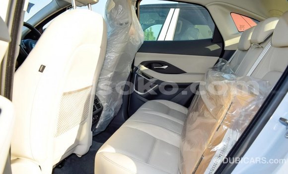 Acheter Import Voiture Jaguar E-Pace Blanc à Import - Dubai, Rwanda Acheter Import Voiture Jaguar E-Pace Blanc à Import - Dubai, Rwanda
