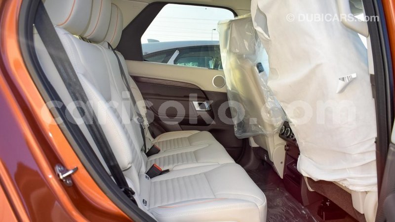 Big with watermark land rover discovery rwanda import dubai 10655