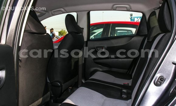 Sayi Imported Toyota Yaris Autre Mota in Import - Dubai a Rwanda Sayi Imported Toyota Yaris Autre Mota in Import - Dubai a Rwanda