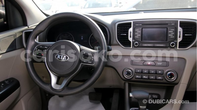 Big with watermark kia sportage rwanda import dubai 10657