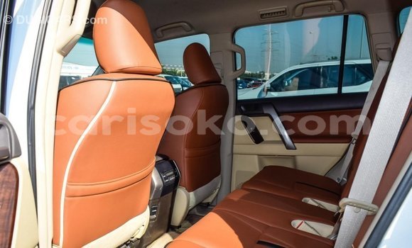 Sayi Imported Toyota Prado Blanc Mota in Import - Dubai a Rwanda Sayi Imported Toyota Prado Blanc Mota in Import - Dubai a Rwanda