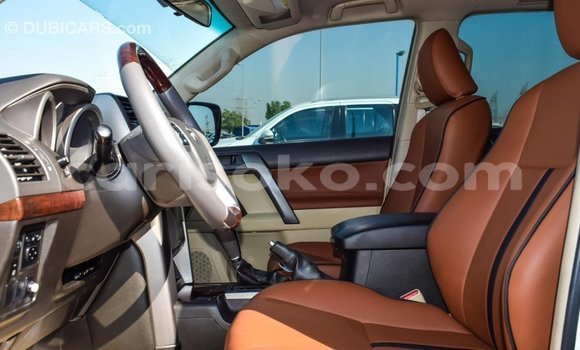 Sayi Imported Toyota Prado Blanc Mota in Import - Dubai a Rwanda Sayi Imported Toyota Prado Blanc Mota in Import - Dubai a Rwanda