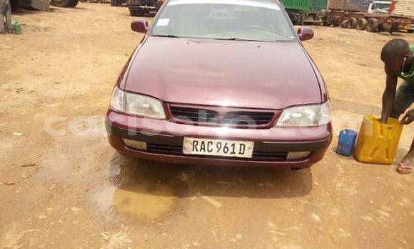 Acheter Occasion Voiture Toyota Carina Rouge à Kigali, Rwanda Acheter Occasion Voiture Toyota Carina Rouge à Kigali, Rwanda