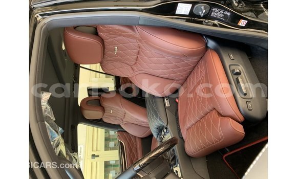 Acheter Import Voiture Lexus LX Noir à Import - Dubai, Rwanda Acheter Import Voiture Lexus LX Noir à Import - Dubai, Rwanda