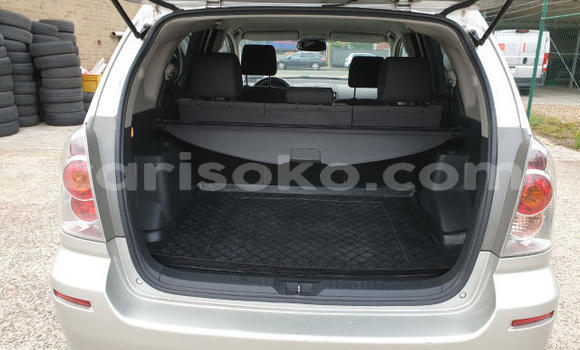 Buy Used Toyota Corolla Verso Green Car in Kigali in Rwanda Buy Used Toyota Corolla Verso Green Car in Kigali in Rwanda