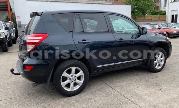 Sayi Na hannu Hyundai Santa Fe Bleu Mota in Kigali a Rwanda Sayi Na hannu Hyundai Santa Fe Bleu Mota in Kigali a Rwanda