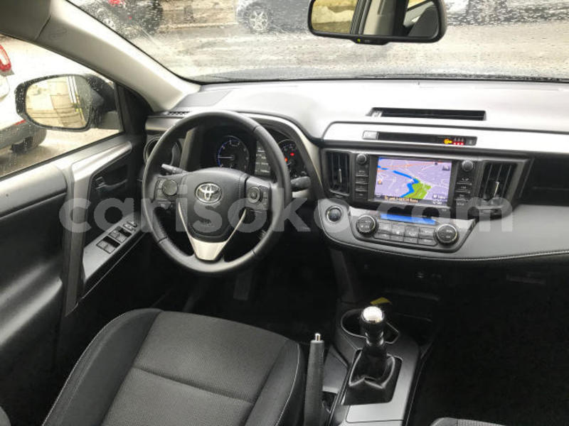Big with watermark toyota rav4 rwanda kigali 10759
