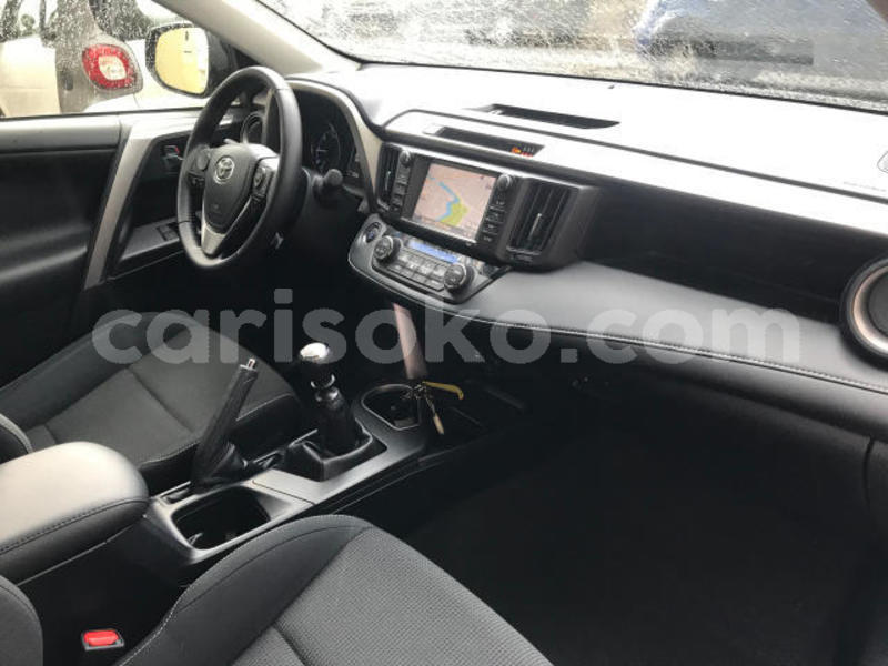 Big with watermark toyota rav4 rwanda kigali 10759