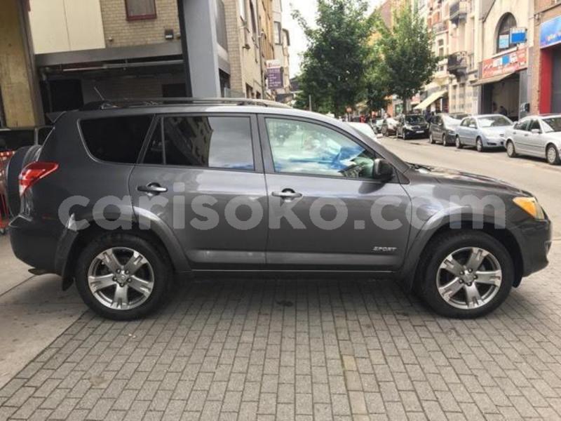 Big with watermark toyota rav4 rwanda kigali 10774