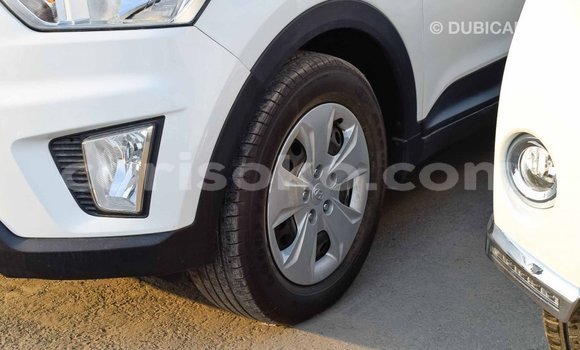Acheter Import Voiture Hyundai Creta Blanc à Import - Dubai, Rwanda Acheter Import Voiture Hyundai Creta Blanc à Import - Dubai, Rwanda