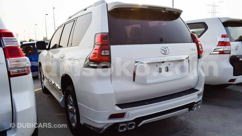 Big with watermark toyota prado rwanda import dubai 10796