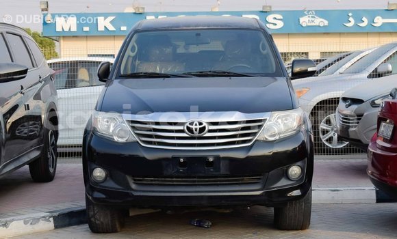 Acheter Import Voiture Toyota Fortuner Noir à Import - Dubai, Rwanda Acheter Import Voiture Toyota Fortuner Noir à Import - Dubai, Rwanda