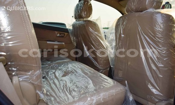 Acheter Import Voiture Toyota Fortuner Noir à Import - Dubai, Rwanda Acheter Import Voiture Toyota Fortuner Noir à Import - Dubai, Rwanda