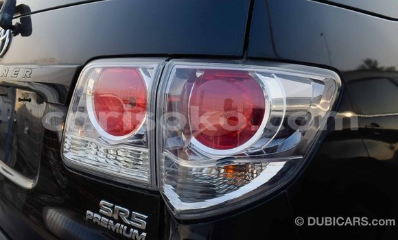 Acheter Import Voiture Toyota Fortuner Noir à Import - Dubai, Rwanda Acheter Import Voiture Toyota Fortuner Noir à Import - Dubai, Rwanda