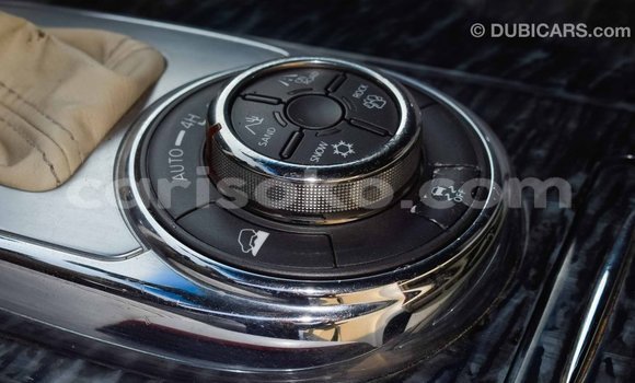 Acheter Import Voiture Nissan Patrol Noir à Import - Dubai, Rwanda Acheter Import Voiture Nissan Patrol Noir à Import - Dubai, Rwanda