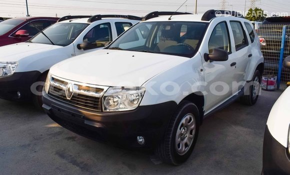 Buy Import Renault Duster White Car in Import - Dubai in Rwanda Buy Import Renault Duster White Car in Import - Dubai in Rwanda