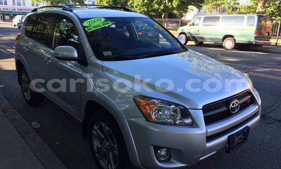 Buy Used Toyota RAV4 Black Car in Kigali in Rwanda Buy Used Toyota RAV4 Black Car in Kigali in Rwanda