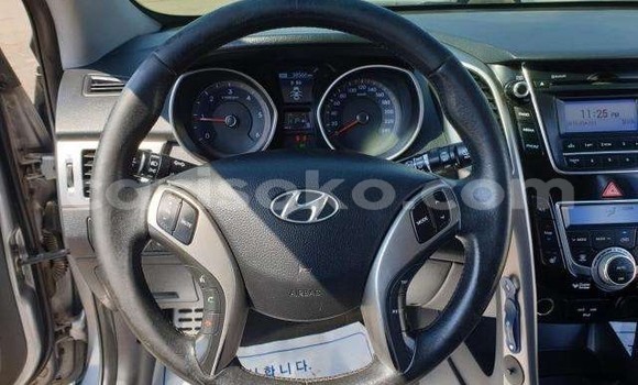 اشتري مستعمل Hyundai i30 Gris سيارة في Kigali في Rwanda اشتري مستعمل Hyundai i30 Gris سيارة في Kigali في Rwanda