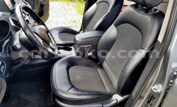 اشتري مستعمل Hyundai Tucson Gris سيارة في Kigali في Rwanda اشتري مستعمل Hyundai Tucson Gris سيارة في Kigali في Rwanda